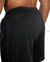 Carregar imagem no visualizador da galeria, RVCA Sport Vent Short
