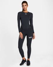 Load image into Gallery viewer, RASHGUARD RVCA - Long sleeve compression t -shirt
